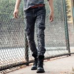 New Fashion Brand Hole Ripped Slim Fit Mens Denim Pencil Pants Full Length Moto Biker Zipper Pockets Cowboy Trousers Plus Size 5