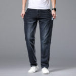 2022 Loose Fit Denim Men Elastic Waist Fashion Casual Pants Male Brand Trousers Straight Jeans 2