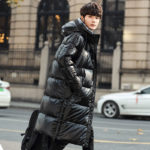 Fashion Men Down Jacket Long Parka Coat White Duck Down Coat Men Winter Outwear Glossy Jacket Hooded Thick Warm Overcoat 3