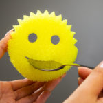 5 Pieces of Smiley Magic Sponge Tableware Car Cup Cleaning Strong Decontamination Scouring Pad Loofah Type Kitchen Sponge 3