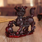 Creative Money-Raising Rosewood Kirin Decoration A Pair of Resin Handicraft Gifts for Office and Home Decorations 12 Cm High 4