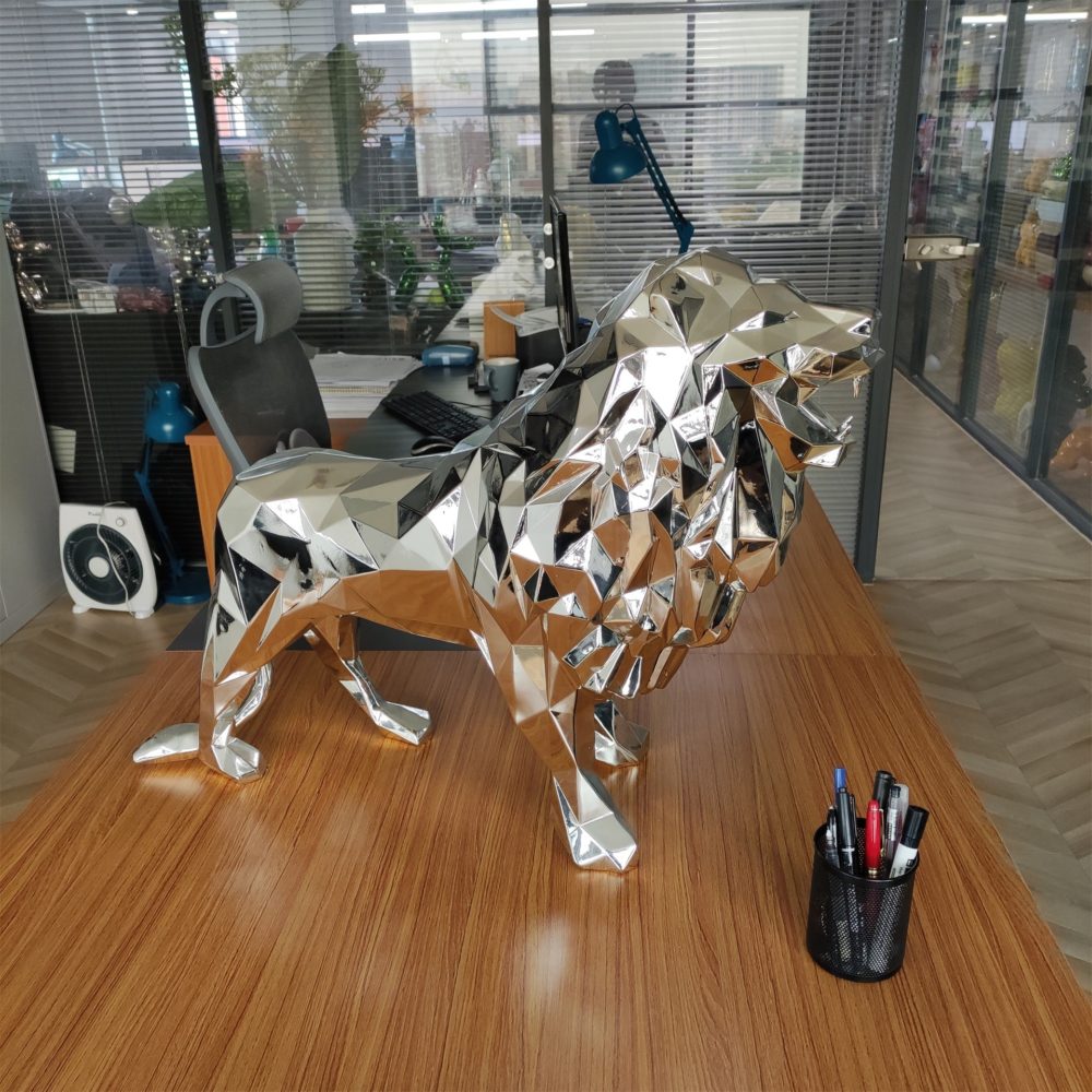 Premium Resin Geometric Lion Statue Office Living Room Ornaments Animal Sculpture 78*30*56cm Large Size Home Decor Accessories 2