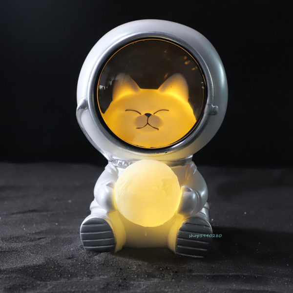 Astronaut Night Light Cartoon Cat Dog Bear Space Moon Light Bedside Decor Desk Lamp Children Kid’s Gift Resin LED Night Lamp 2